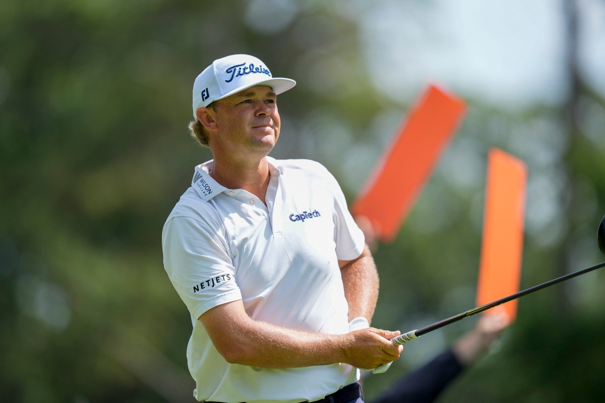 PGA Tour Golfer Surprisingly Withdraws Mid-Round During Championship