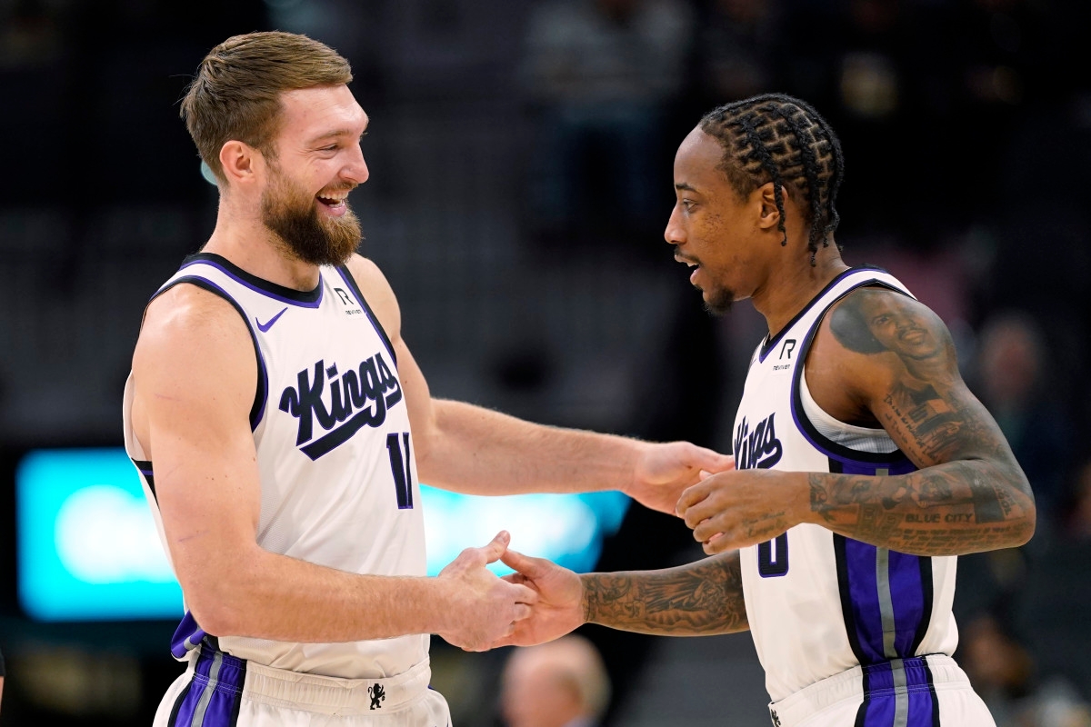 Kings, Knicks Predicted to Swap Stars in Blockbuster Offseason Trade
