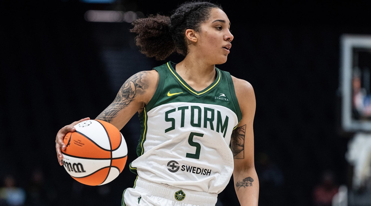WNBA's Gabby Williams Makes Big Announcement on Sunday