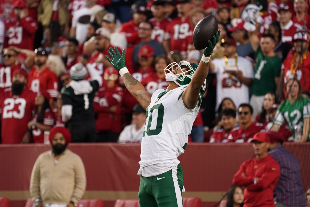 New York Jets receiver has garnered a strong association with Aaron Rodgers being that he is one of the quarterbacks favored targets in recent years, but he does not seem inclined to join the polarizing veteran with his new team.