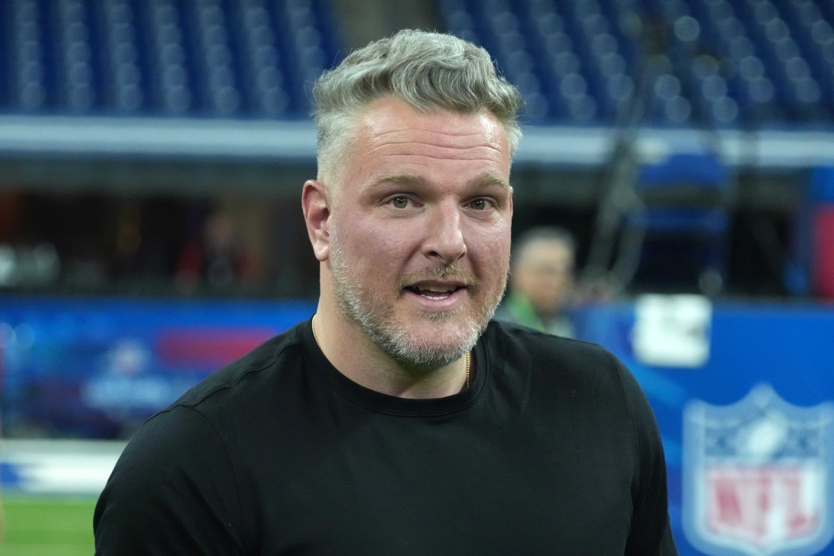 Pat McAfee Names College Football QB That Is ‘Going To Be A Star' In 2025