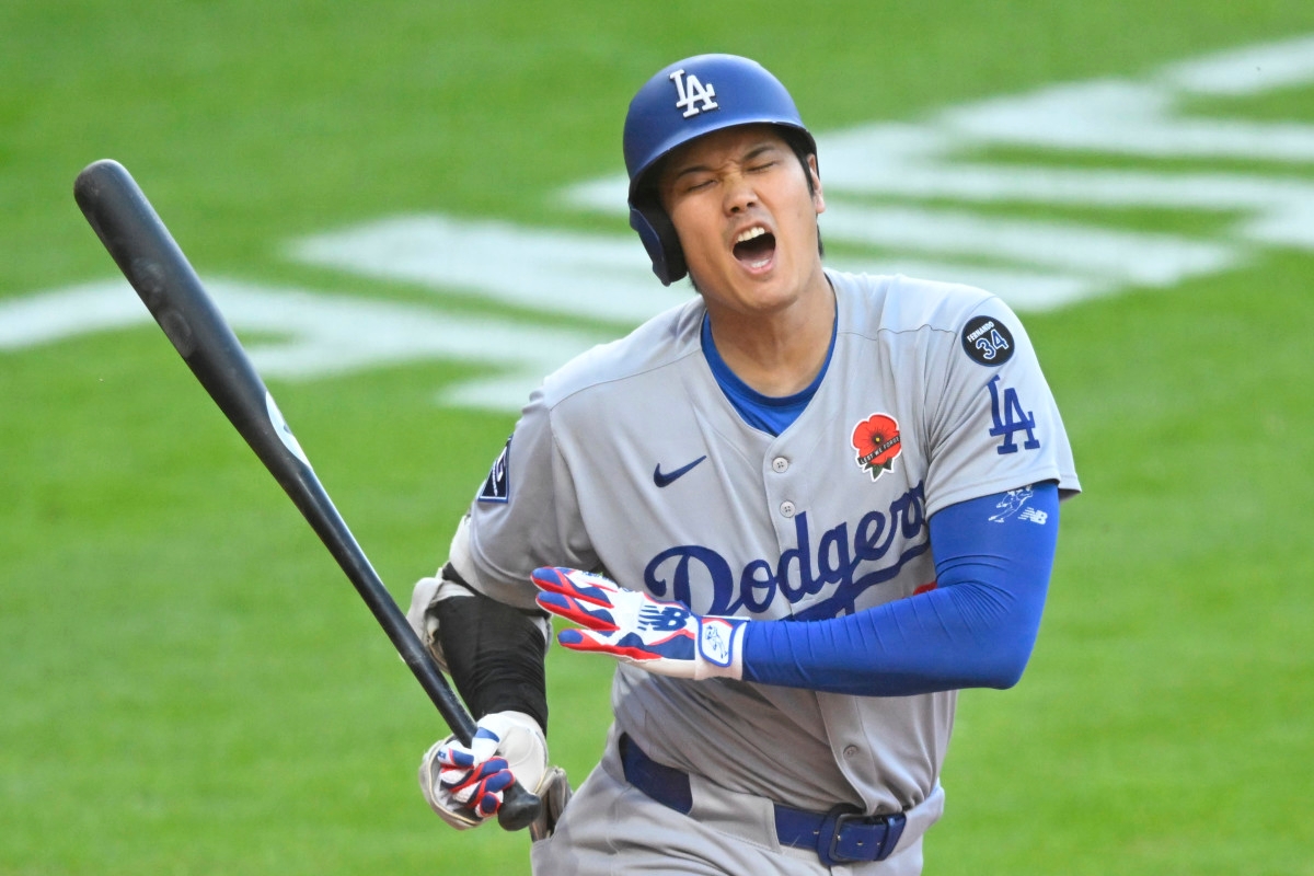 Shohei Ohtani's Behavior During Dodgers' Blowout Over Yankees Catches Attention