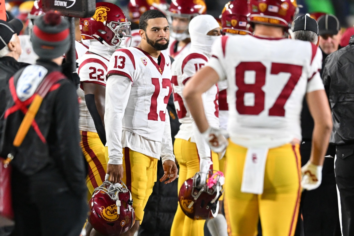 Historic College Football Program Beats Out USC for Massive 2026 Defender