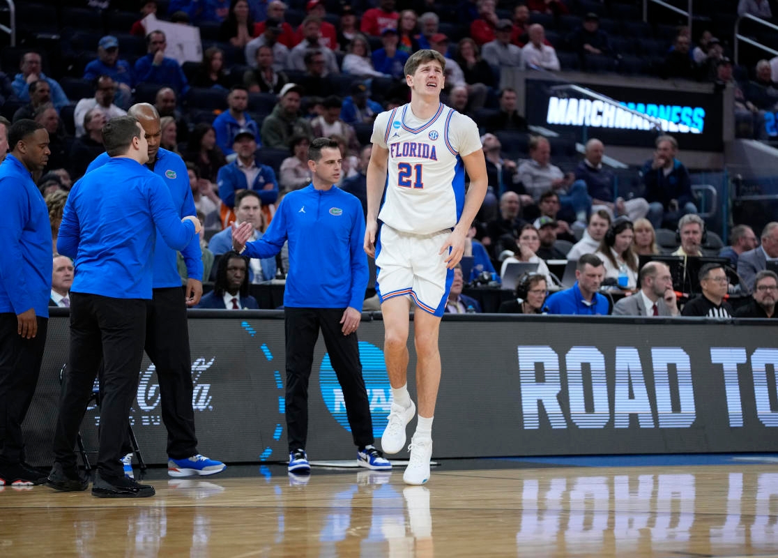 Photo of Angel Reese at Florida-Maryland is Turning Heads