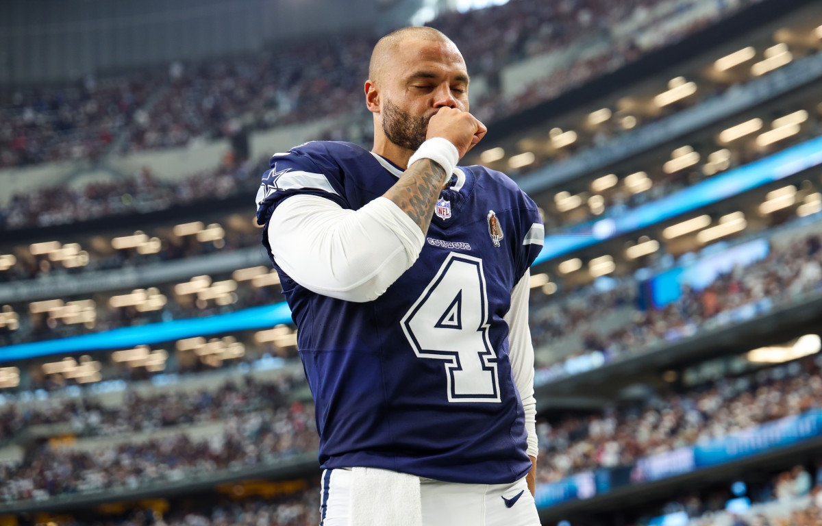Dak Prescott Ridiculous Trade Urged Despite Cowboys Perfectly Clear Vision