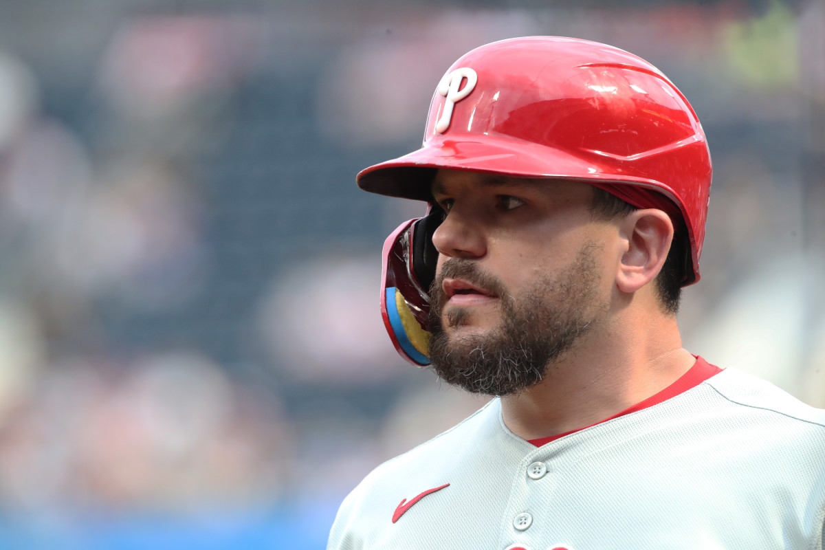 Phillies' Rob Thomson May Move Schwarber to Outfield, Castellanos to DH