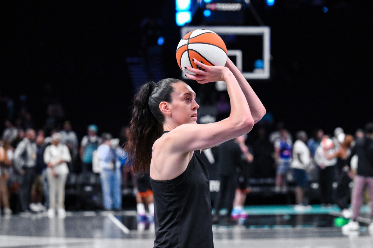Liberty Make Change for Wings Game After Breanna Stewart Injury