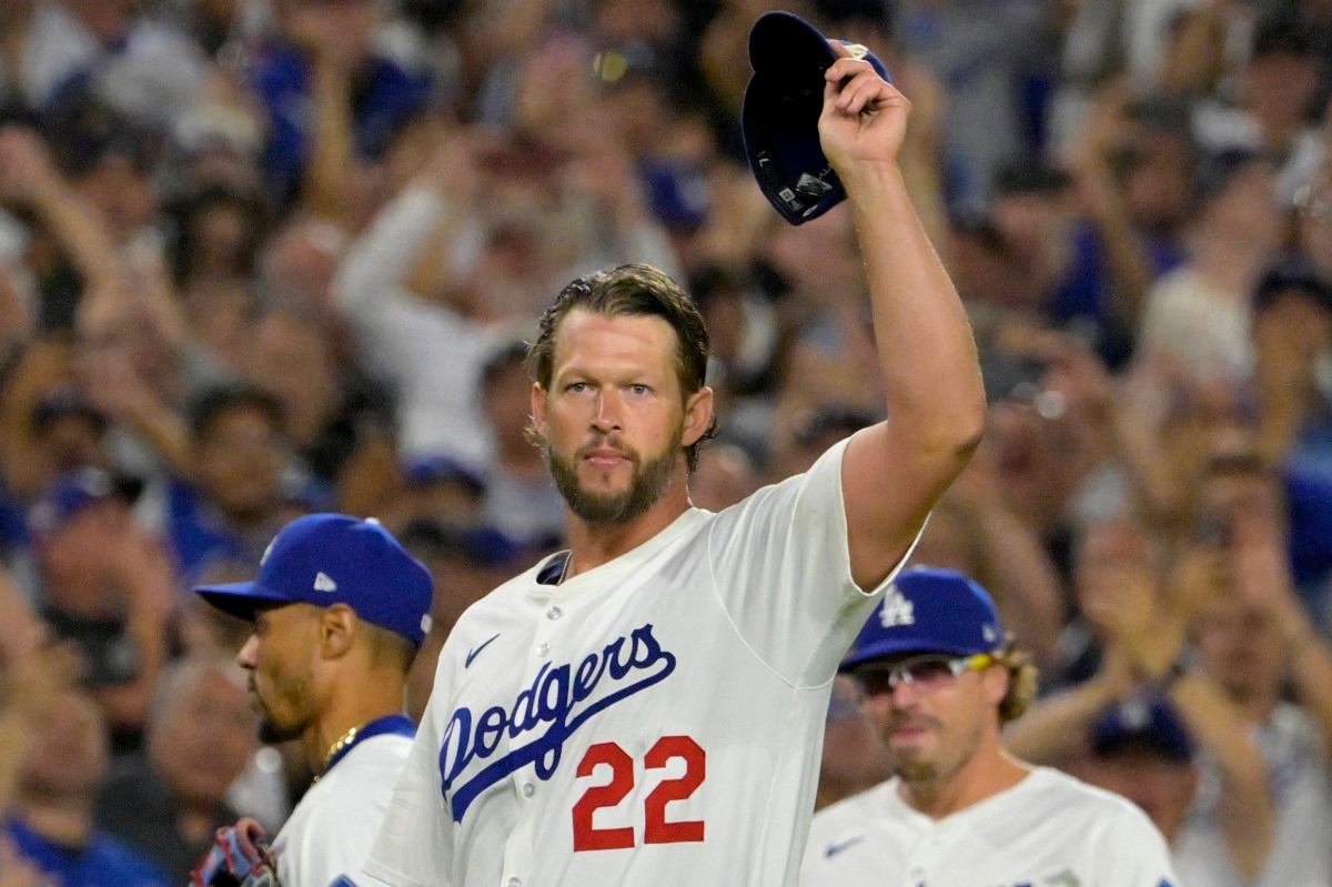 WATCH: Clayton Kershaw's Heartfelt Moment After Dodgers Game