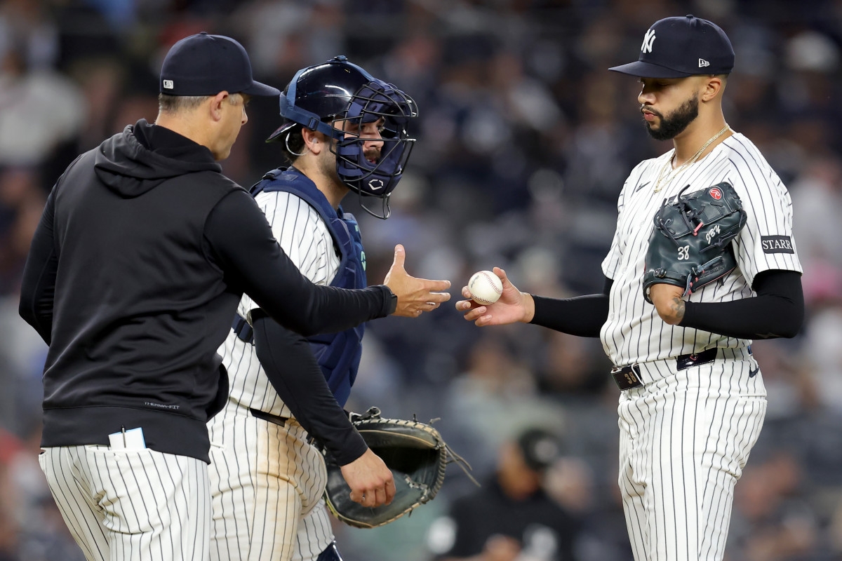 Insider reveals Yankees might trade Devin Williams midseason