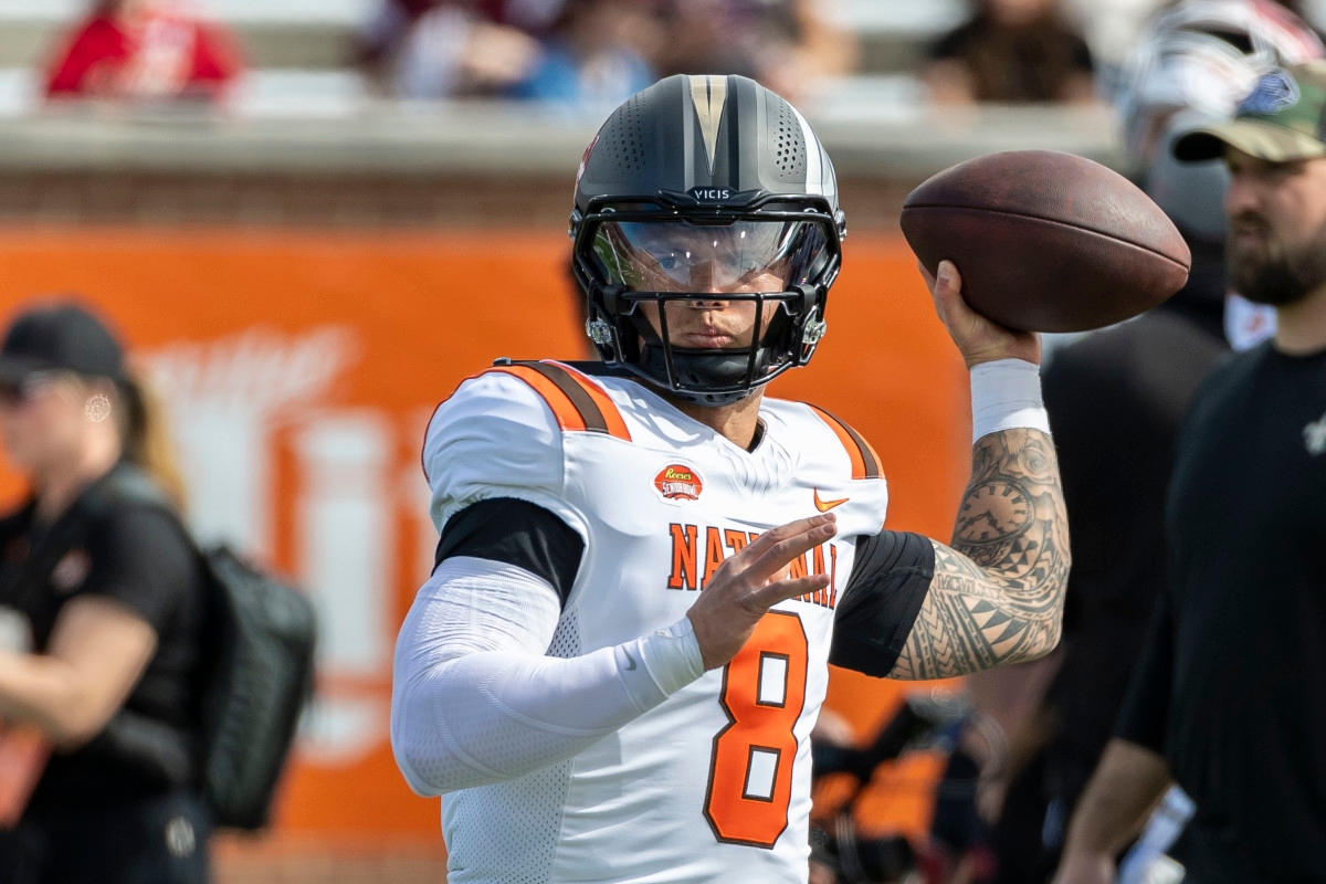 Why Dillon Gabriel Has A Better Chance At the Browns' QB Future Than Shedeur Sanders Does