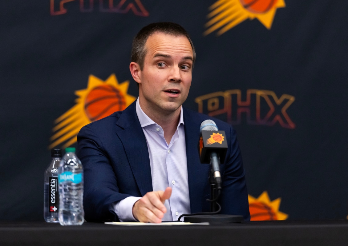 New Suns Coach Has Strong Words After Officially Joining Team