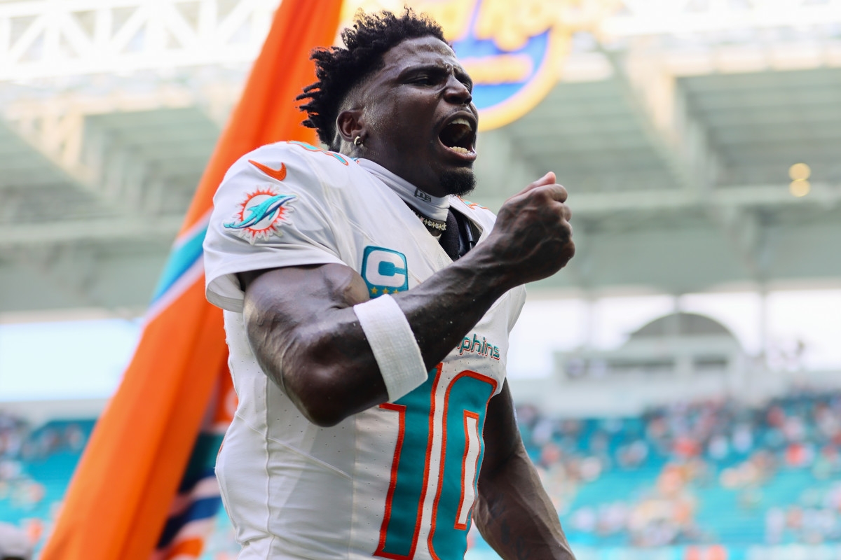 Race Between Dolphins' Tyreek Hill, Noah Lyles Canceled