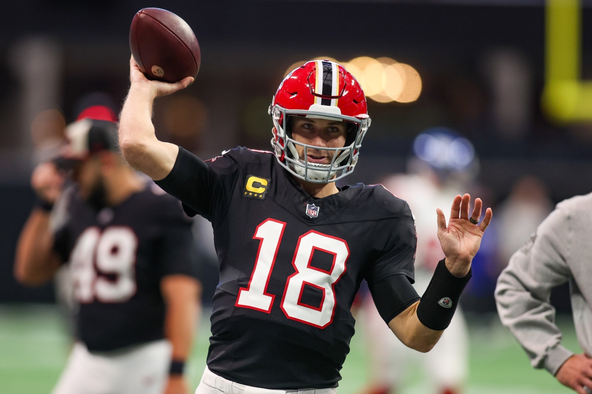 Jets Predicted To Trade For $180 Million QB And Dump Justin Fields