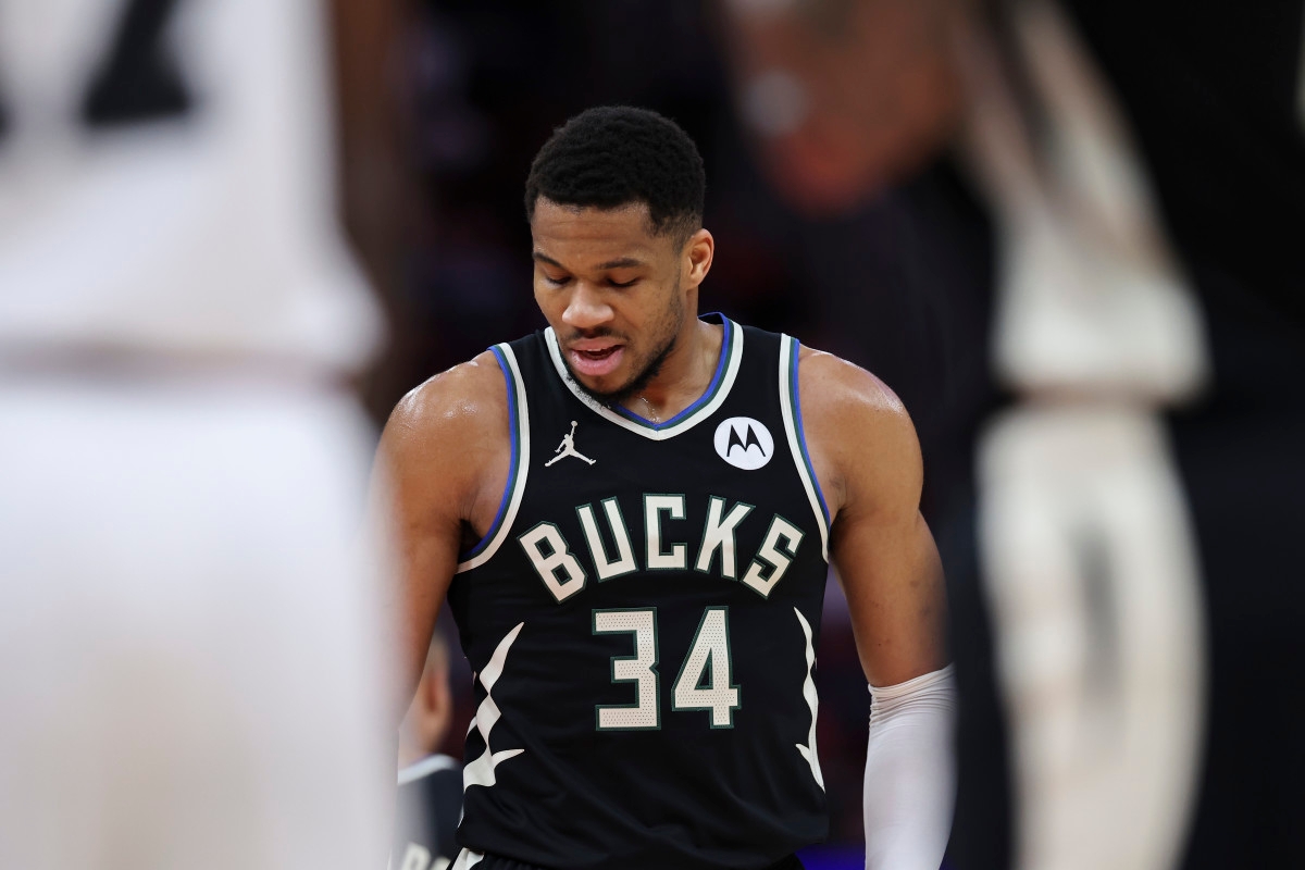 Giannis Antetokounmpo a Trade Target By a Western Conference Team