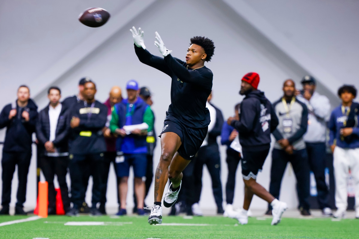 Panthers' rookie unexpectedly announces he 'manifested' Carolina move