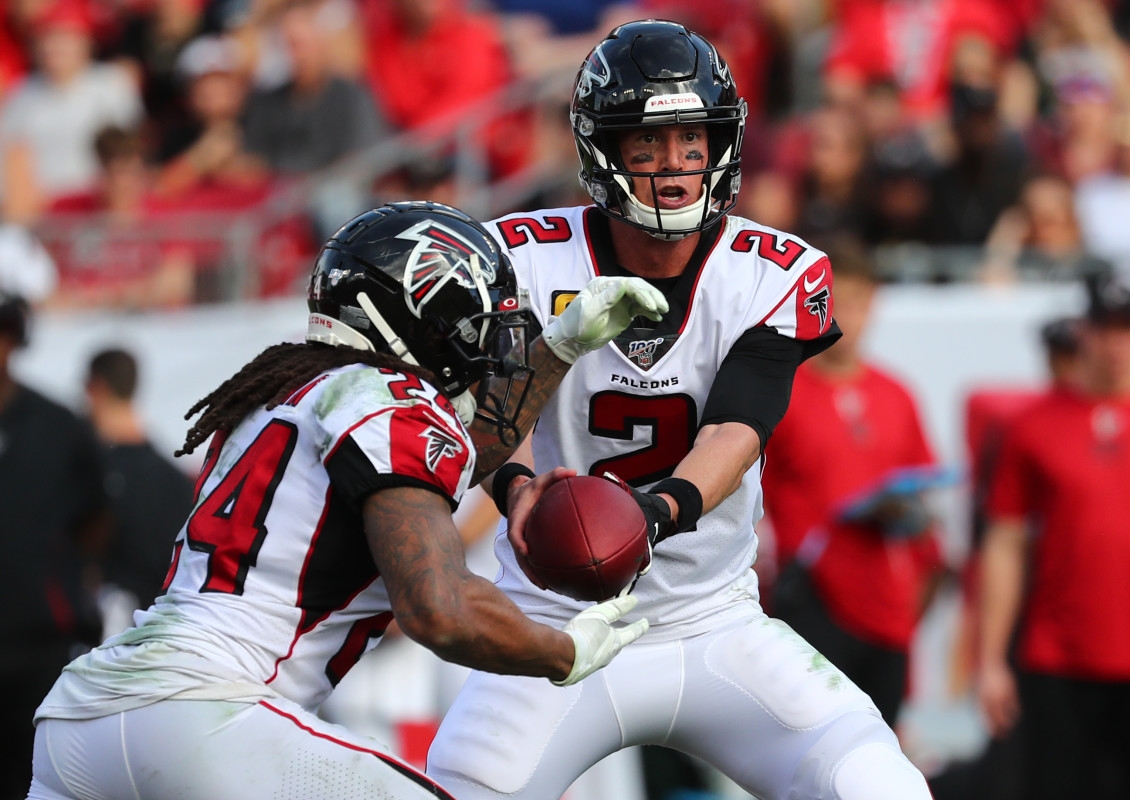 Falcons Beat Writer Throws Unprovoked Jab At Former Running Back
