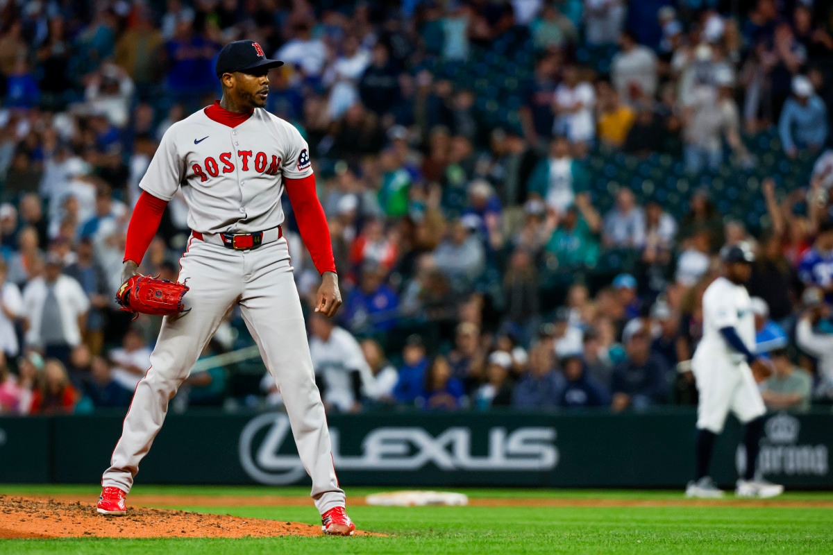 Red Sox Predicted Deal Aroldis Chapman at MLB Trade Deadline