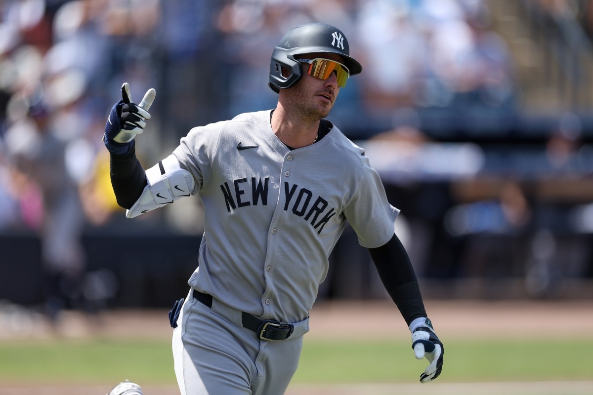 Clay bellinger says son's Dodgers success can't top what winning in pinstripes would mean
