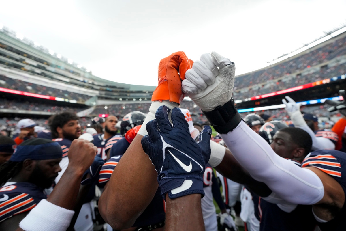 Joe Thuney and Jonah Jackson Earn Bears Top PFF Guard Duo Ranking