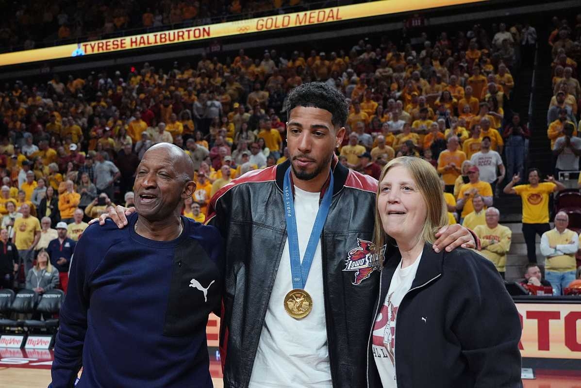 John Haliburton's Treatment After Pacers' Game 6 Win Turns Heads on Saturday