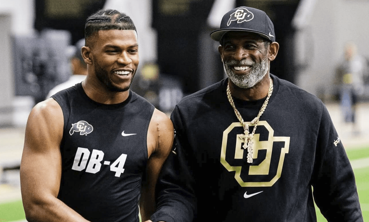 Shilo Sanders Turns Heads With Apple Watch Drop for Colorado Players