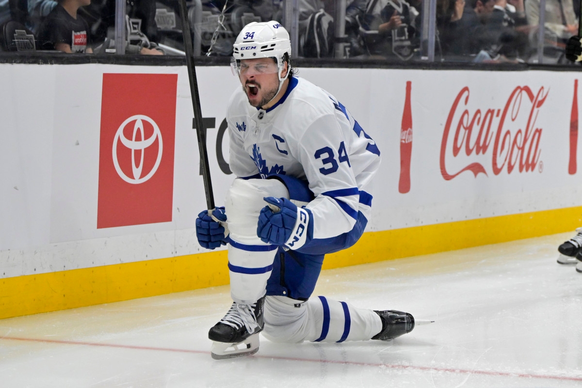 NHL Analyst Has Theory for Maple Leafs Star's Drop in Production