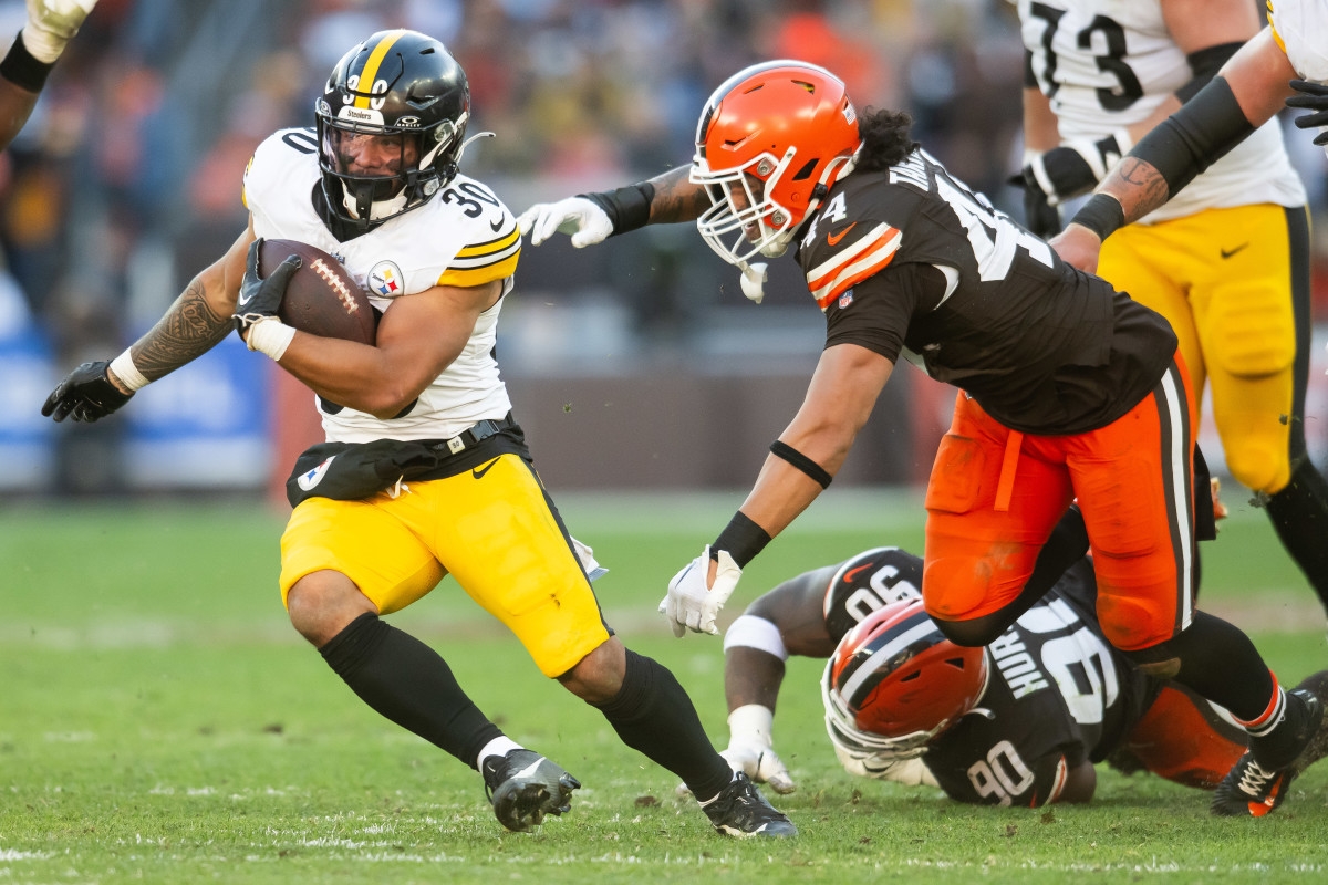 Pittsburgh Steelers Running Back Room Is Crowded