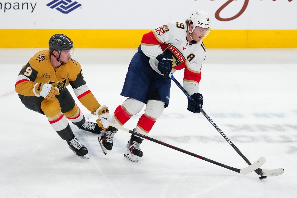 Blackhawks Predicted to Land 4-Time All-Star in Free Agency