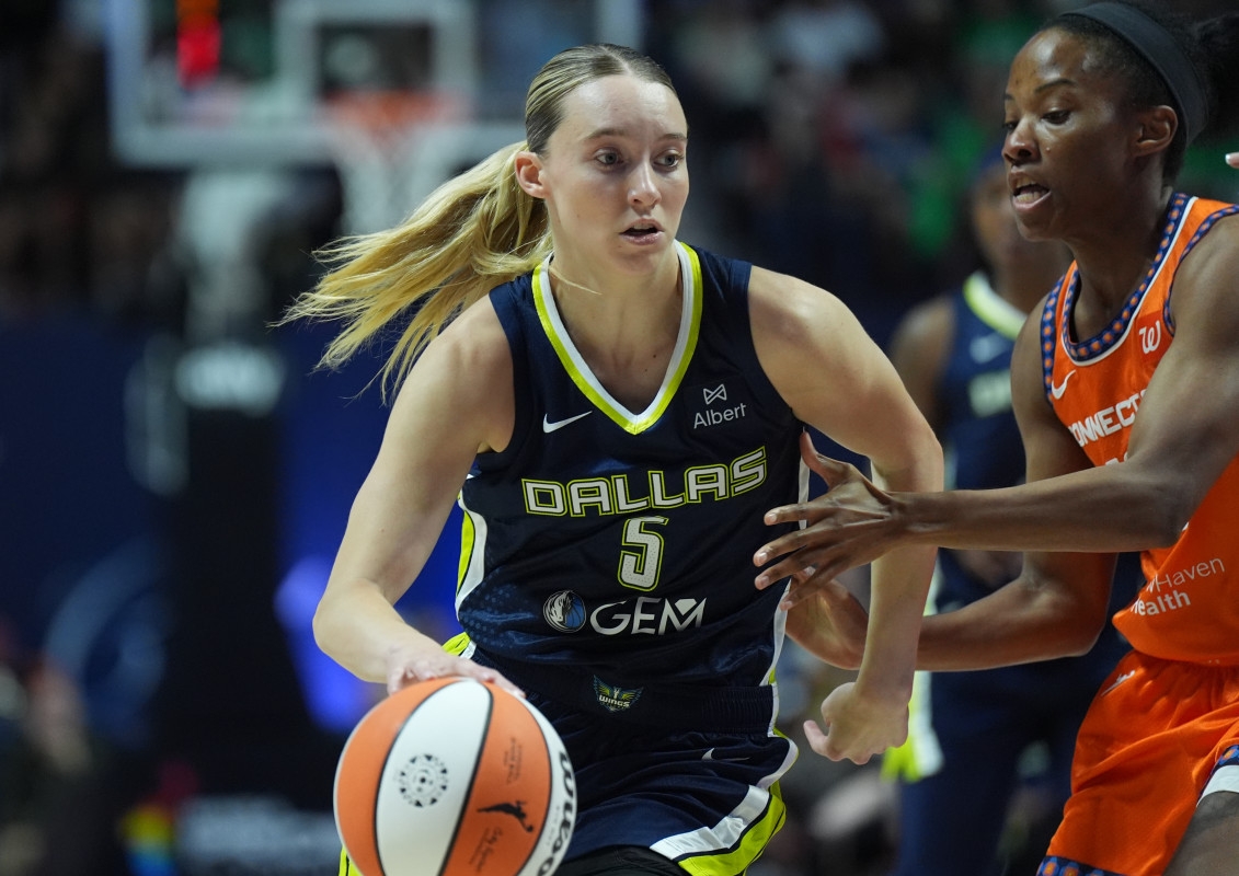Paige Bueckers Joined by Familiar Face During UConn Reunion