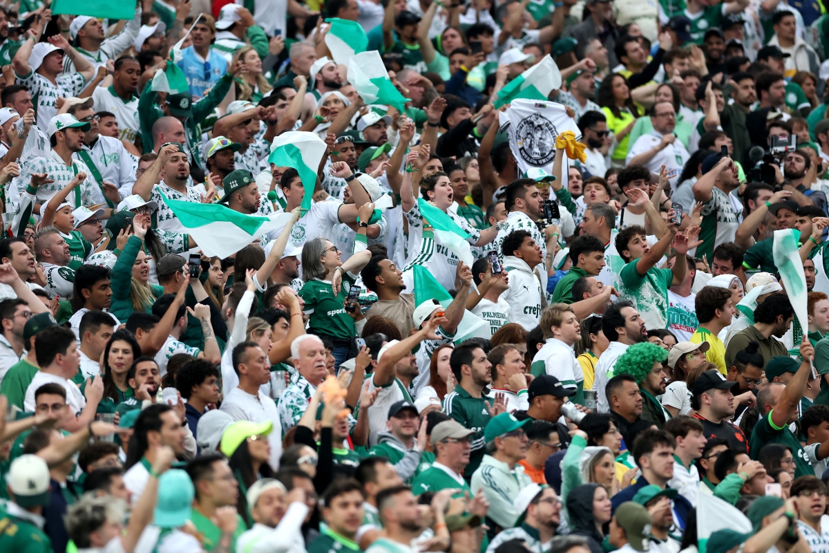 Palmeiras Fans Brought the Heat In the First Round of Club World Cup