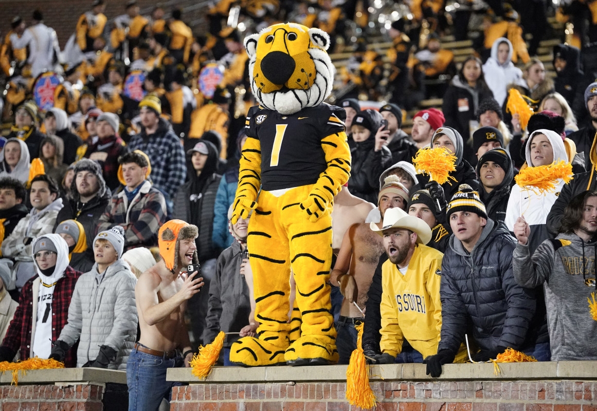 Mizzou's 2025 Football Slate Released with TV Designations and Kickoff Times