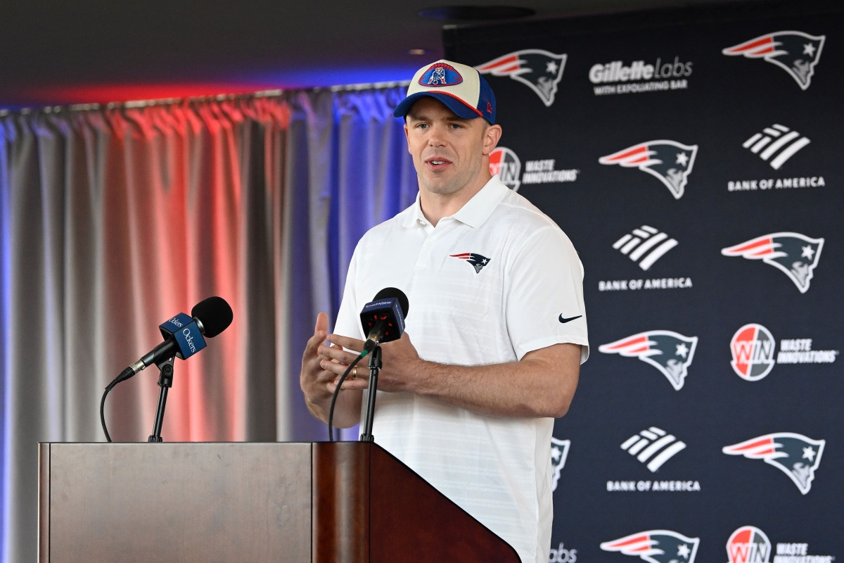 Patriots' Robert Spillane Opens up on Playing for Mike Vrabel