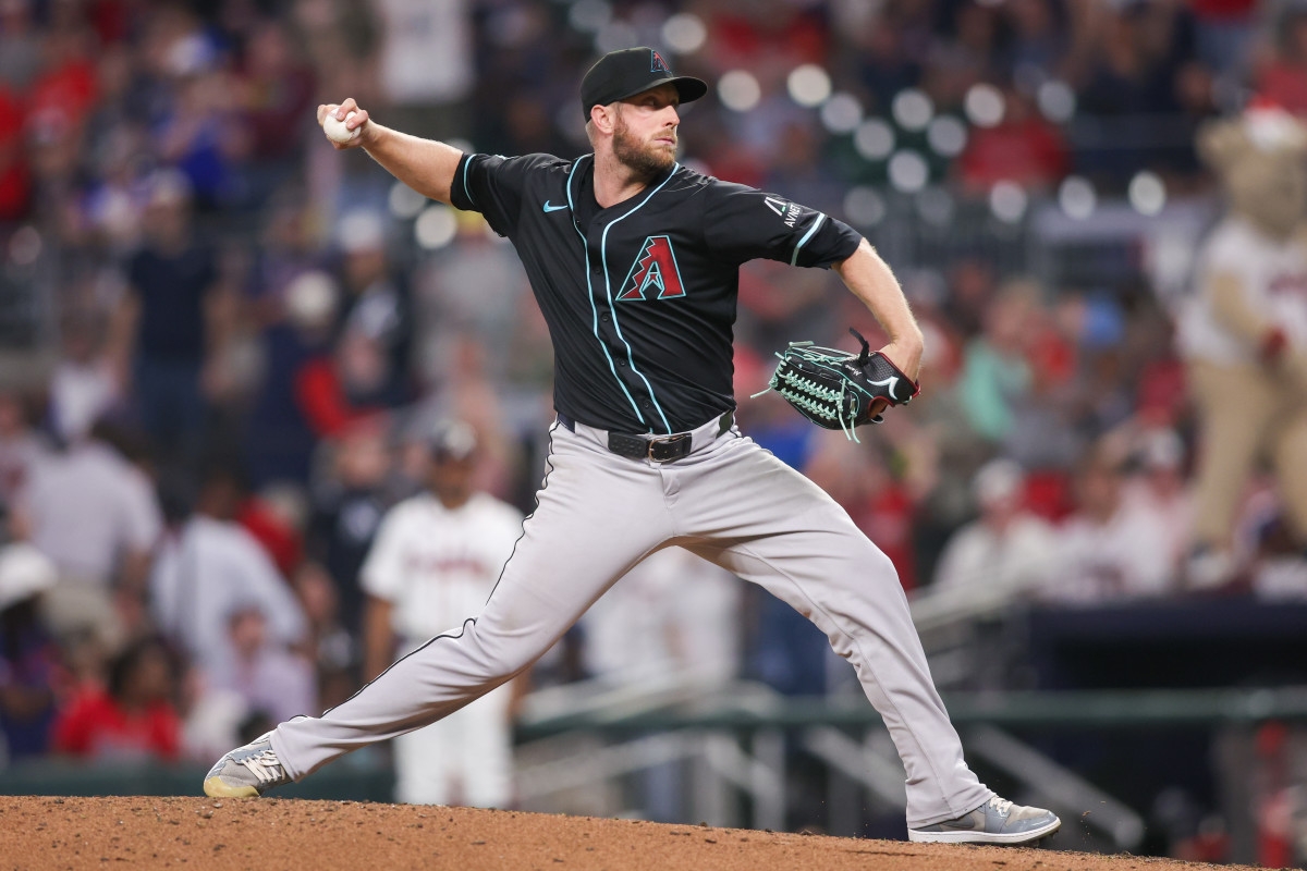 Cubs Linked to Diamondbacks' Merrill Kelly Amid Search for Starting Pitching