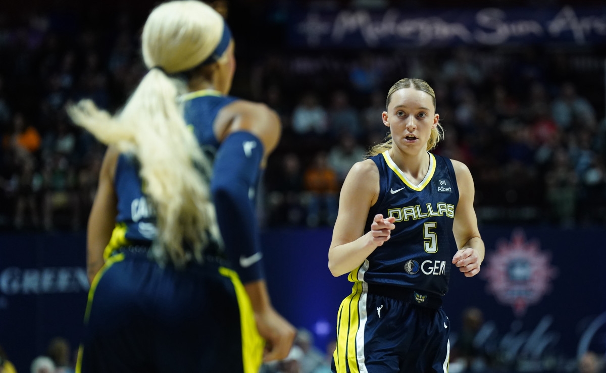 Paige Bueckers' Teammate Turns Heads With Actions During Dallas Wings Game