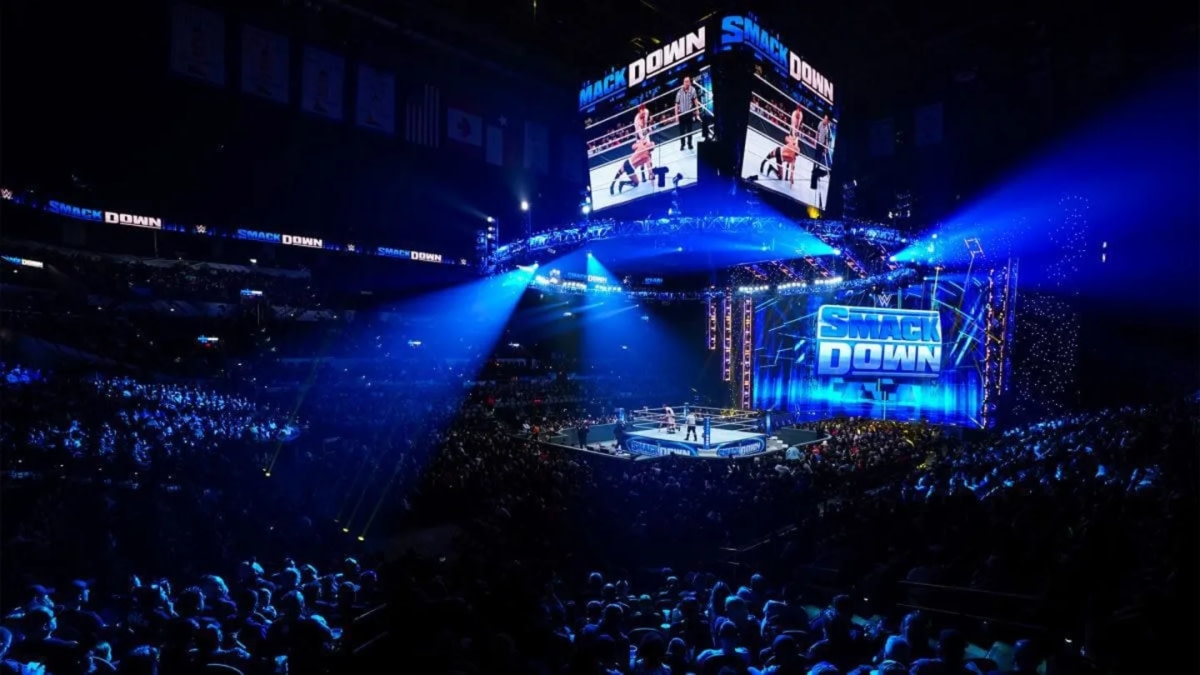 3 Things to Watch for During 'WWE SmackDown' Tonight in Greensboro