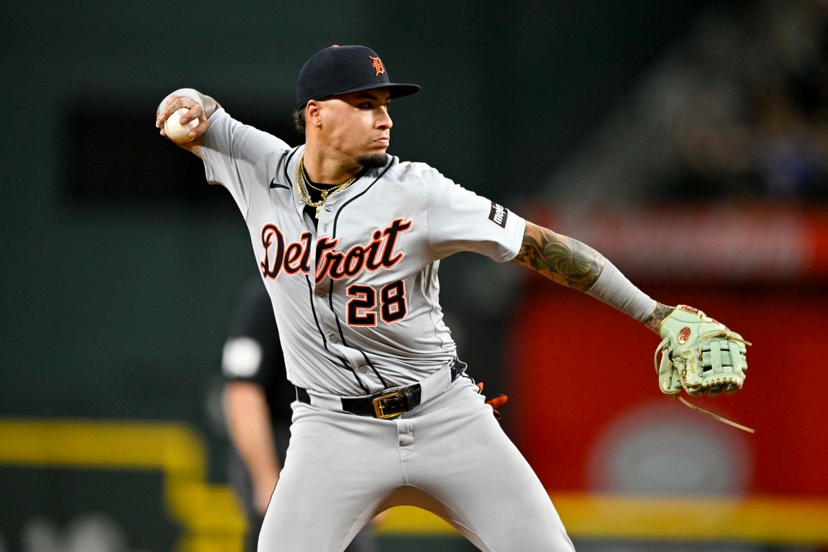 Tigers' Javier Baez Makes Opinion on Francisco Lindor Very Clear