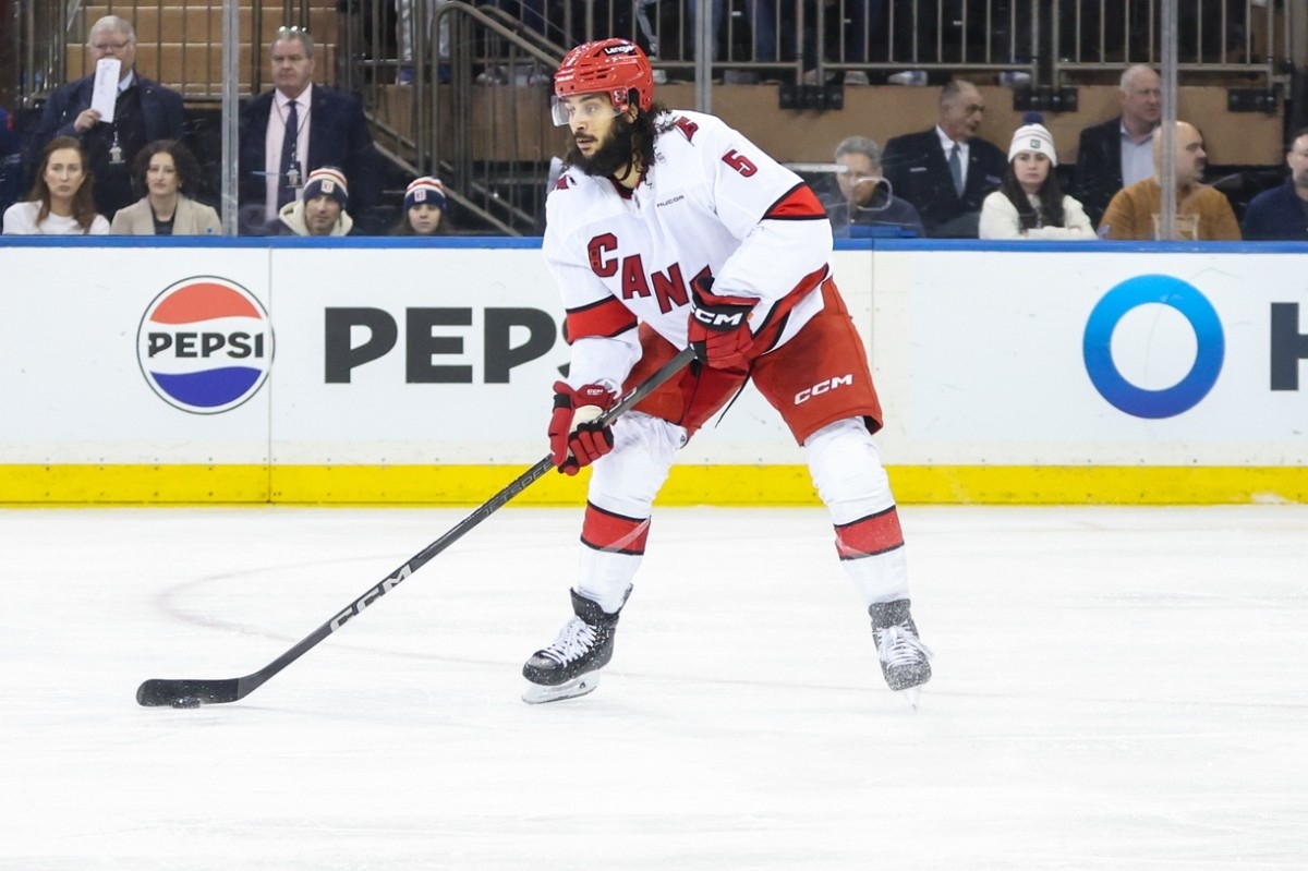 Hurricanes Reveal Big Injury Update on Jalen Chatfield
