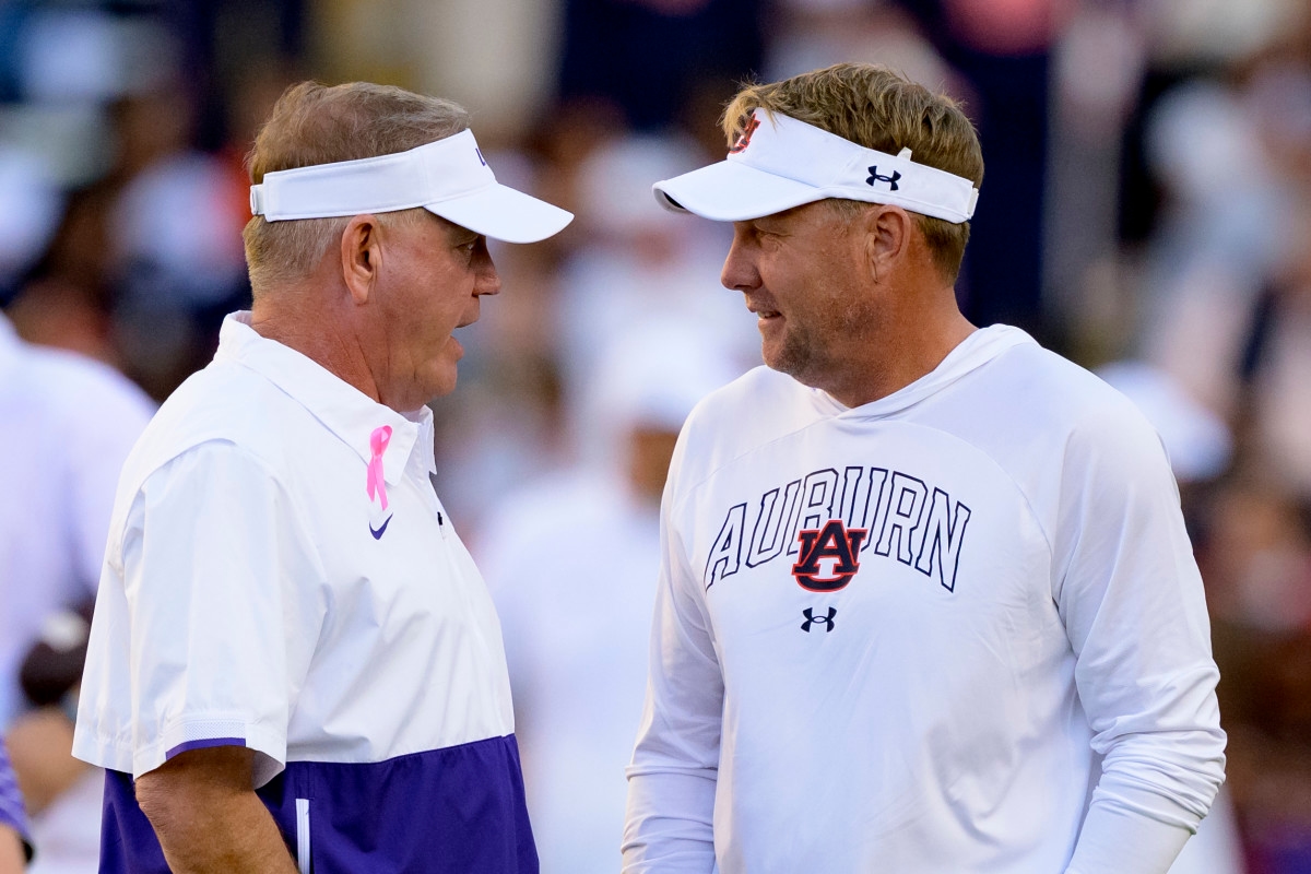 SEC Coach Under Fire for Offseason Golf Habit After Back-to-Back Losing Seasons