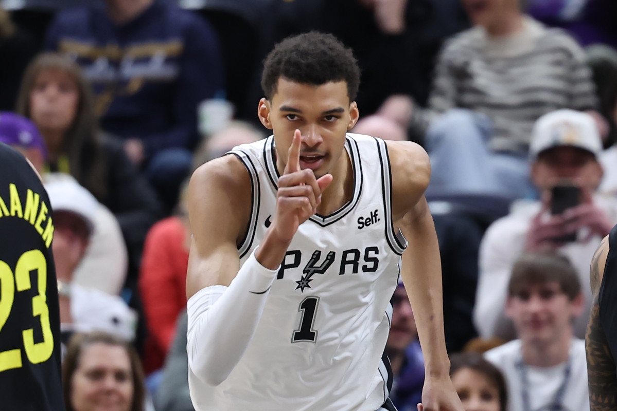 Jazz 'Dream Trade Target' Lays Blueprint for Deal with Spurs