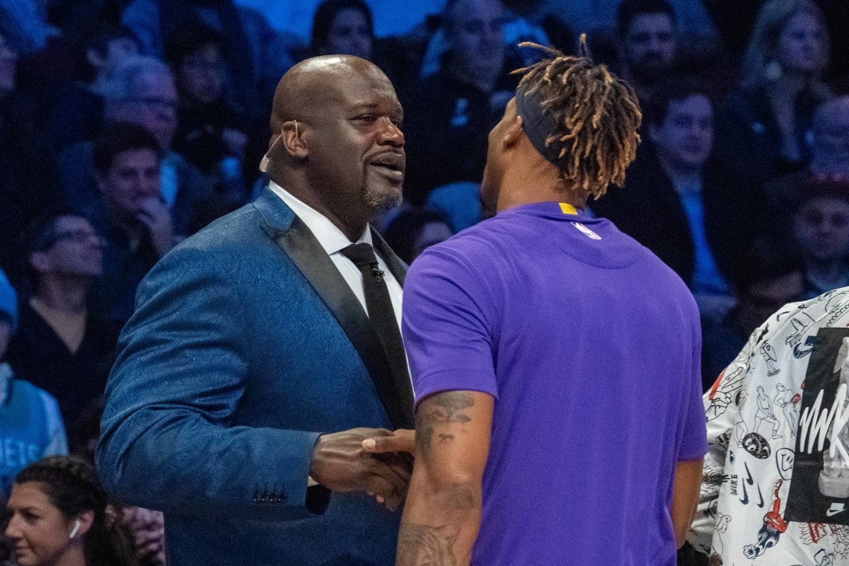 Shaquille O'Neal's Dwight Howard Gesture Turns Heads After NBA on TNT Absence