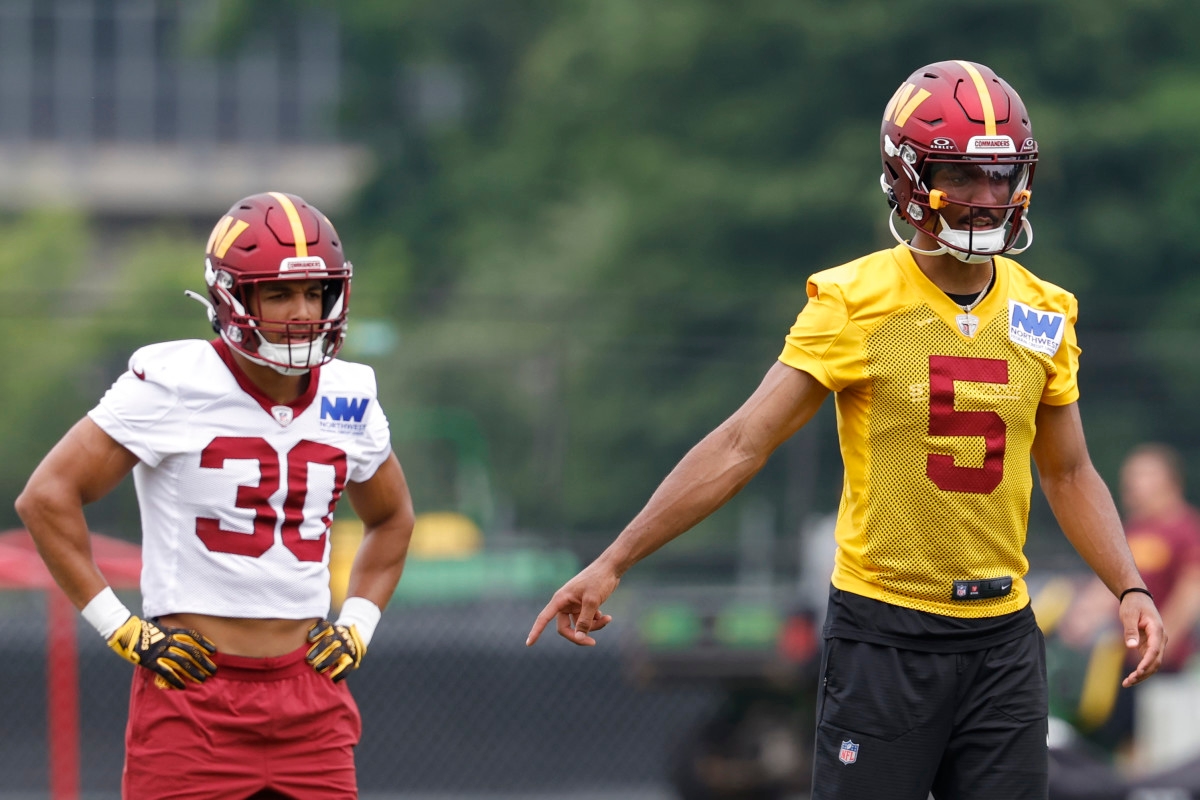 Commanders Predicted To Make Trade Involving 73-TD Running Back