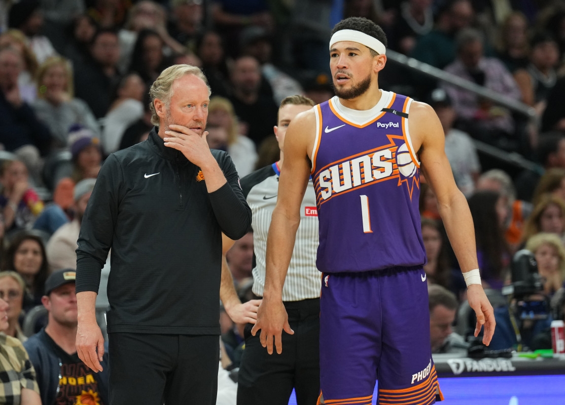 Suns Get Devin Booker Update Amid Head Coaching News