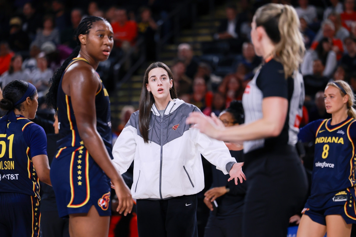 Caitlin Clark's Behavior Toward Aliyah Boston During Fever-Sun Game Catches Attention