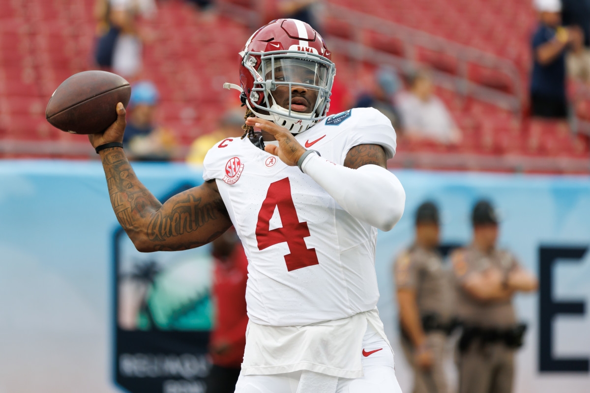 Steelers Tabbed for 'Tomlin Pick' at Quarterback