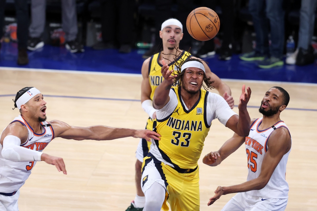 New York Knicks Hold Home Court Against Indiana Pacers