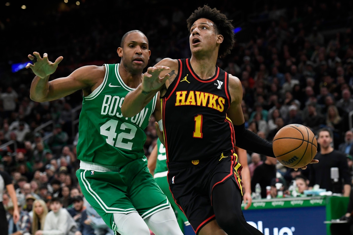 Hawks Rumored to Reunite With Former All-Star Center: Insider