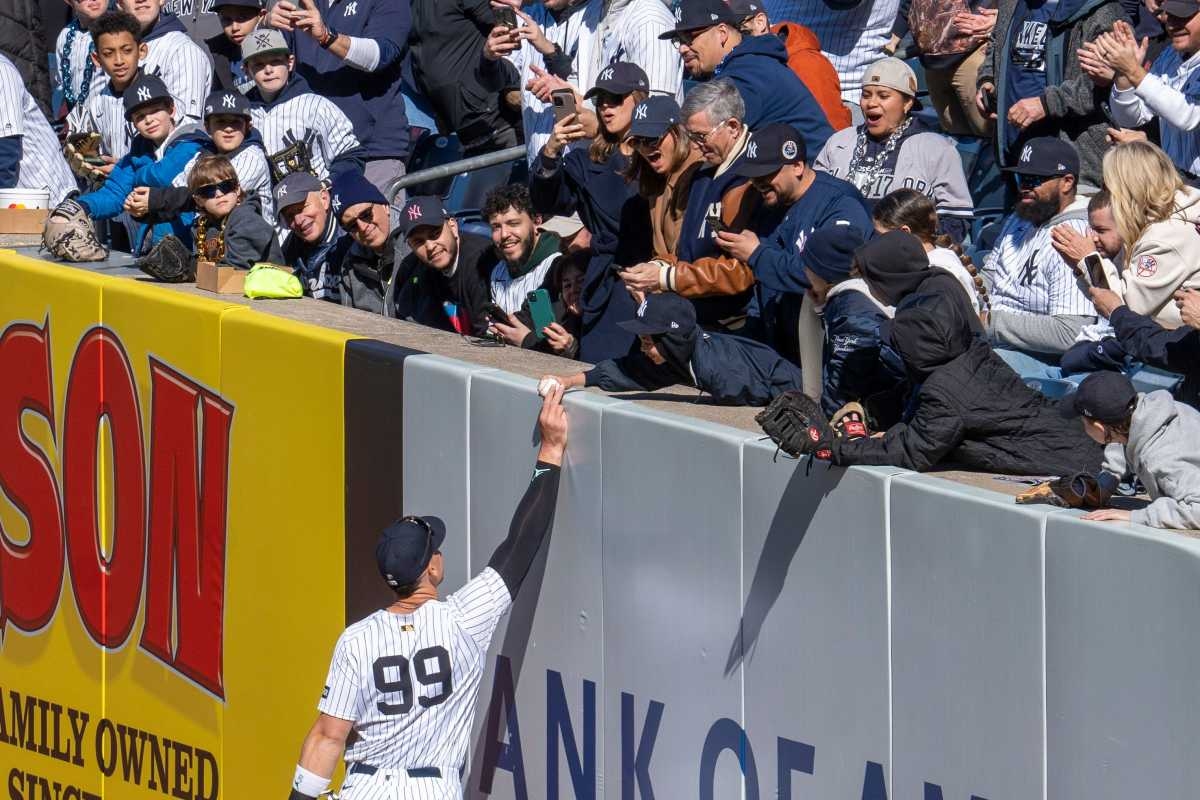 ESPN Reporter Fires Shocking Profanity-Laced Message at Yankees Fans