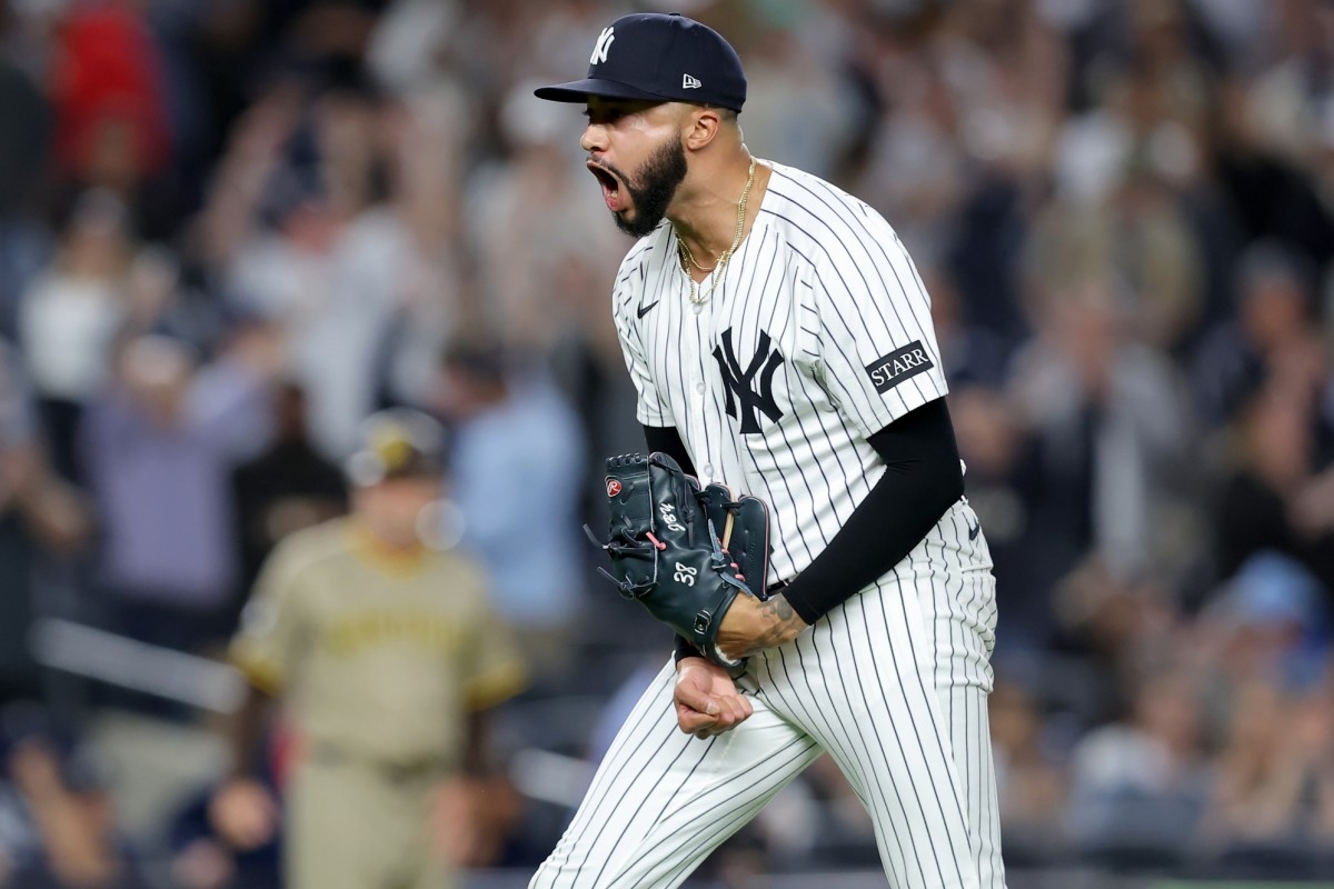 Boone Explains Bold Move to Trust Devin Williams in Extra Innings