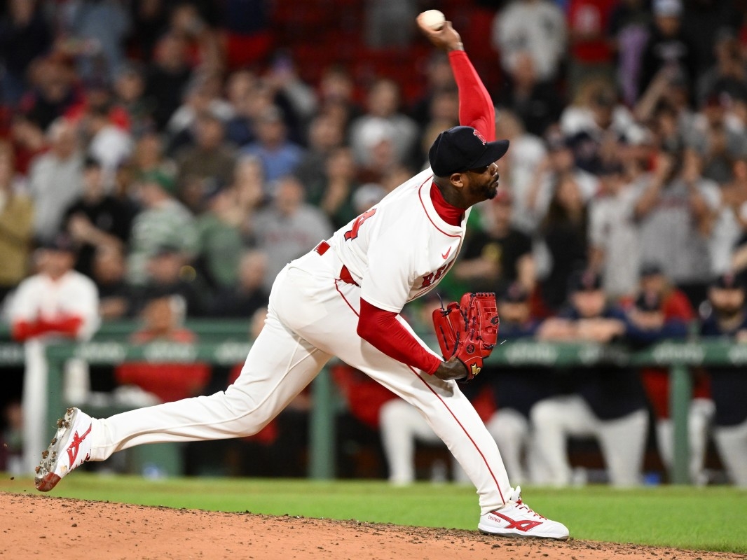 Red Sox' Aroldis Chapman Makes WBC Announcement Amid Trade Rumors