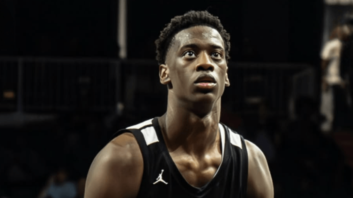 No. 1 College Basketball Recruit is Turning Heads With New Post